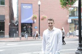 Kaplan Dil okulu - Boston4