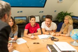 Kaplan Dil okulu - Londra3