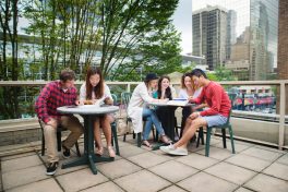 Kaplan Dil okulu - Vancouver4