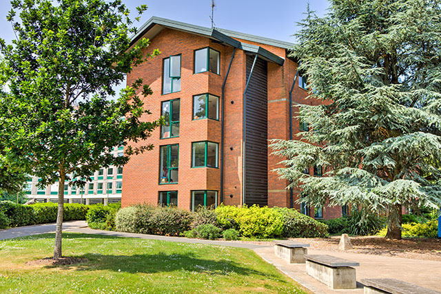 Accommodation-Greenow-and-McCombie-detailed