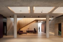 Design_Engine_West_Downs_Interior_Foyer_Jim_Stephenson