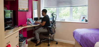 b2659afe831-kingston-university-eb6dfc7bfcf-