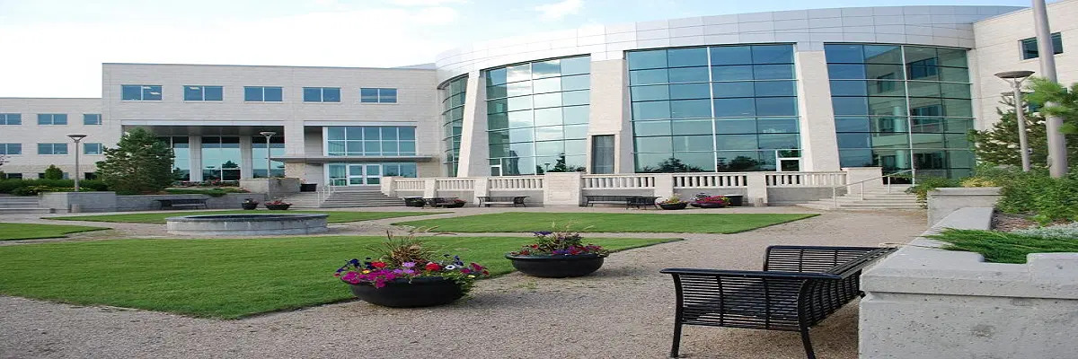 college_97_25-16_09_Regina